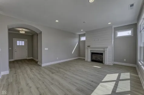 14832 Higgins Drive Westfield IN 46074