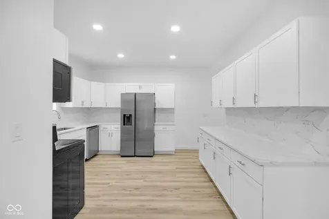 822 Villa Avenue Indianapolis IN 46203