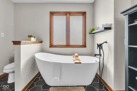 7824 Ashtree Drive Indianapolis IN 46259