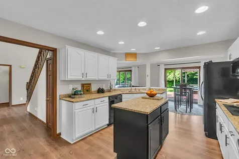 7824 Ashtree Drive Indianapolis IN 46259