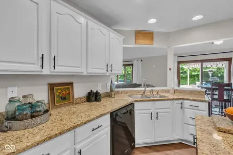 7824 Ashtree Drive Indianapolis IN 46259