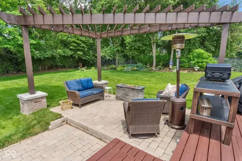 7824 Ashtree Drive Indianapolis IN 46259