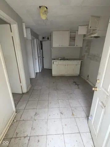 1804 E 34th Street Indianapolis IN 46218