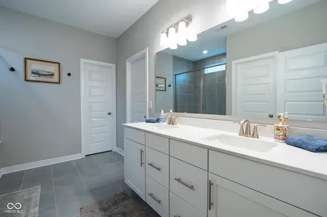 9741 Haughton Lane Mccordsville IN 46055