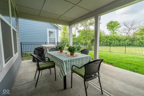 9741 Haughton Lane Mccordsville IN 46055