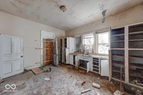 1229 N Tuxedo Street Indianapolis IN 46201
