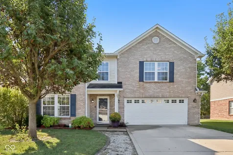 5827 W Deerview Bend Mccordsville IN 46055