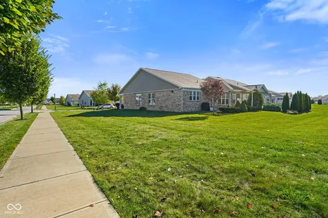 4955 Dahlia Drive Plainfield IN 46168