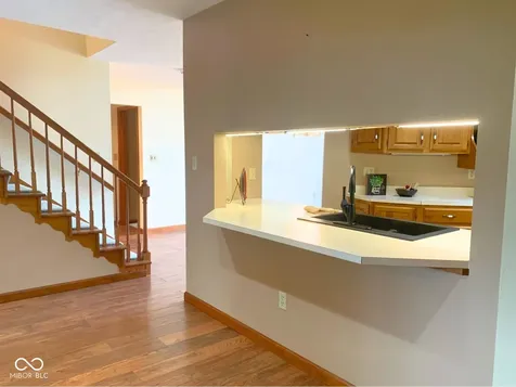 112 Cardinal Drive E Seymour IN 47274