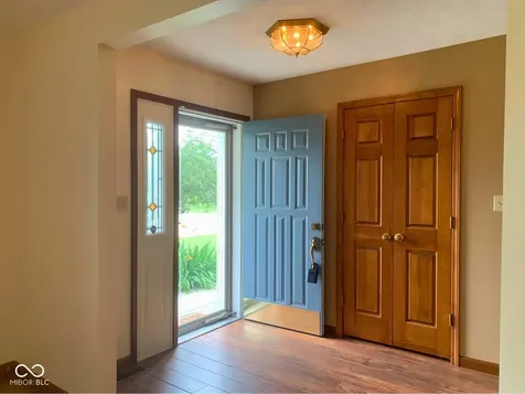 112 Cardinal Drive E Seymour IN 47274