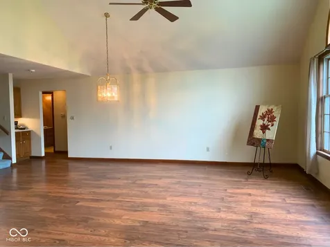 112 Cardinal Drive E Seymour IN 47274