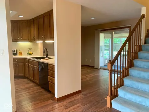 112 Cardinal Drive E Seymour IN 47274