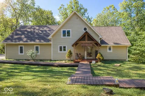 9007 E Agate Avenue Nashville IN 47448