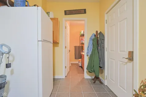 9007 E Agate Avenue Nashville IN 47448