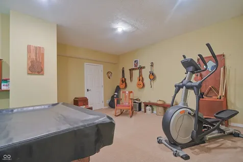 9007 E Agate Avenue Nashville IN 47448