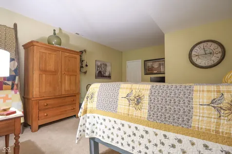 9007 E Agate Avenue Nashville IN 47448