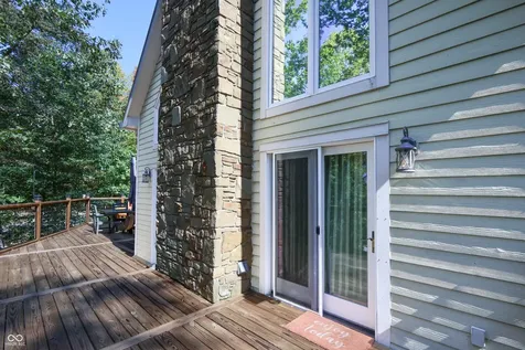 9007 E Agate Avenue Nashville IN 47448