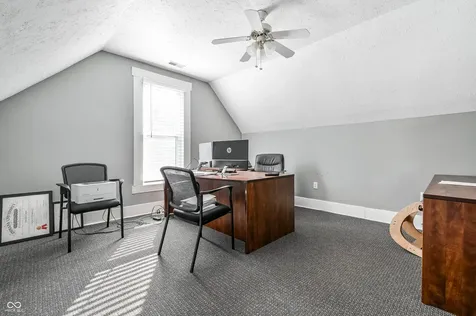 610 N Rangeline Road Carmel IN 46032