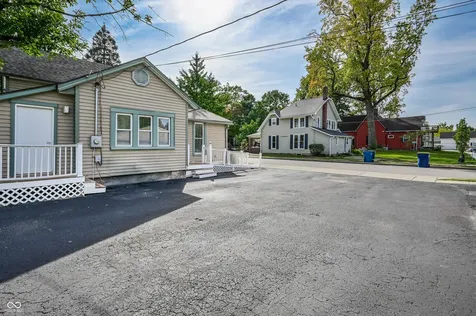 610 N Rangeline Road Carmel IN 46032