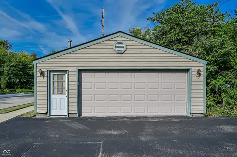 610 N Rangeline Road Carmel IN 46032