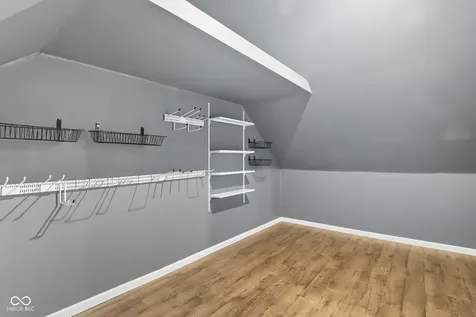 7975 Meadow Bend Circle Indianapolis IN 46259