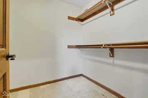 7975 Meadow Bend Circle Indianapolis IN 46259