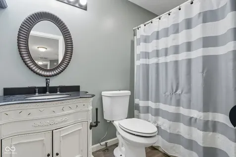 7975 Meadow Bend Circle Indianapolis IN 46259