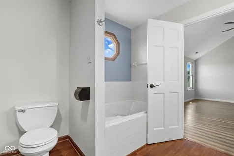 7975 Meadow Bend Circle Indianapolis IN 46259
