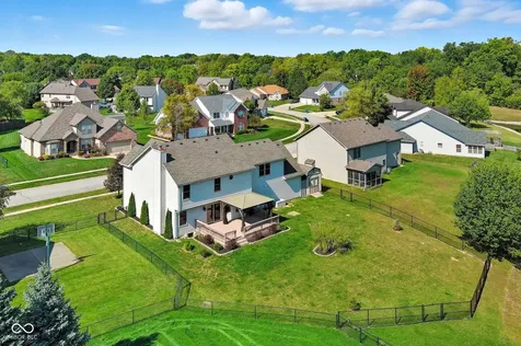 7975 Meadow Bend Circle Indianapolis IN 46259