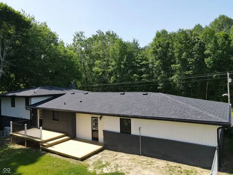 2209 W County Road 1000 South W Westport IN 47283