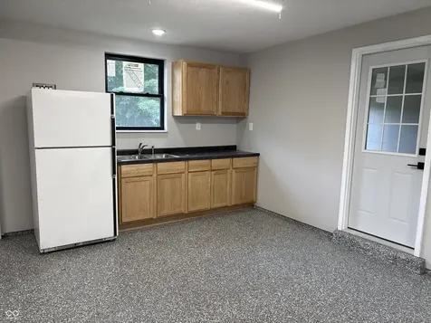 2209 W County Road 1000 South W Westport IN 47283