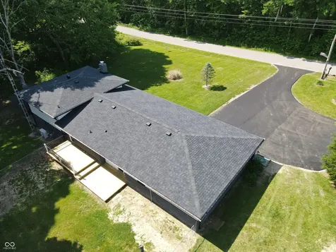 2209 W County Road 1000 South W Westport IN 47283