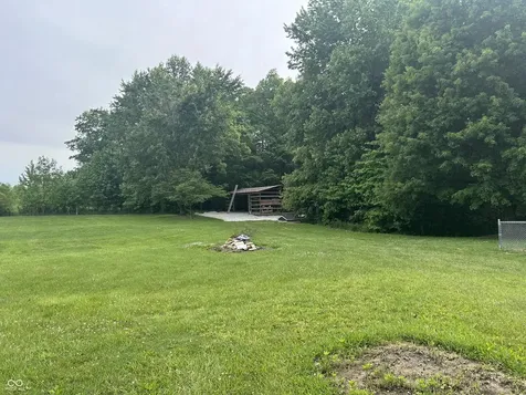 2209 W County Road 1000 South W Westport IN 47283
