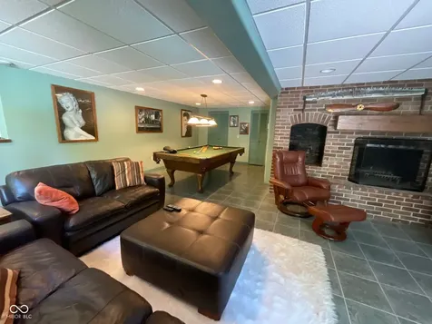 7906 E 240 S Rockville IN 47872