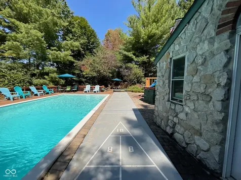 7906 E 240 S Rockville IN 47872