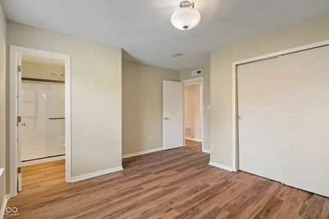 1137 Jody Court Greenwood IN 46143