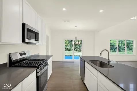 7104 Jackson Drive Cumberland IN 46229