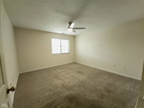 8720 Yardley Court Indianapolis IN 46268