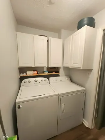 8720 Yardley Court Indianapolis IN 46268