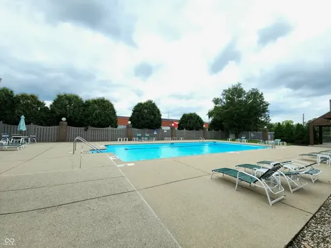 8720 Yardley Court Indianapolis IN 46268