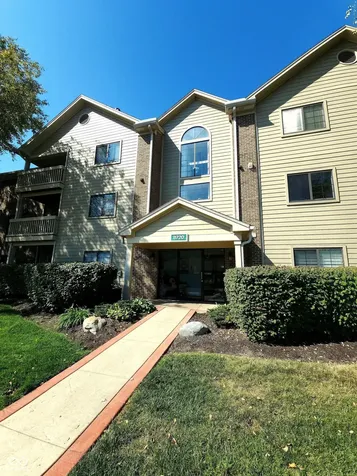 8720 Yardley Court Indianapolis IN 46268