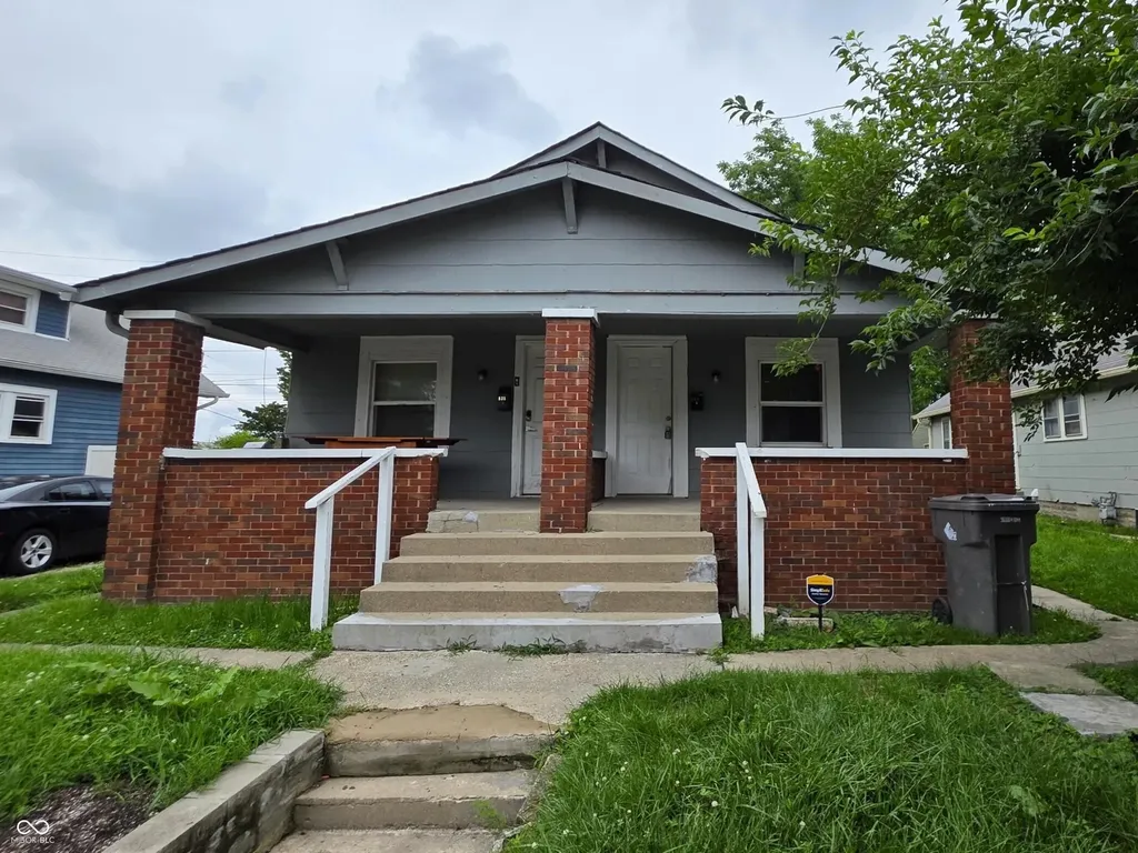 833 N Gladstone Avenue Indianapolis IN 46201