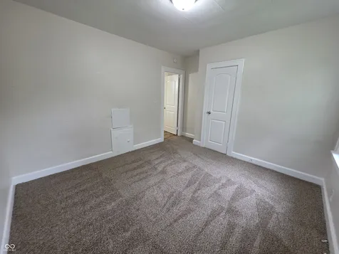 833 N Gladstone Avenue Indianapolis IN 46201