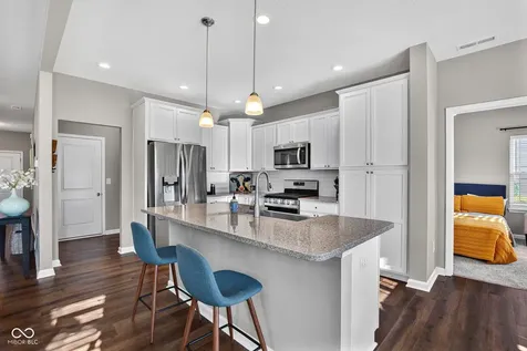 6603 Laredo Drive Mccordsville IN 46055