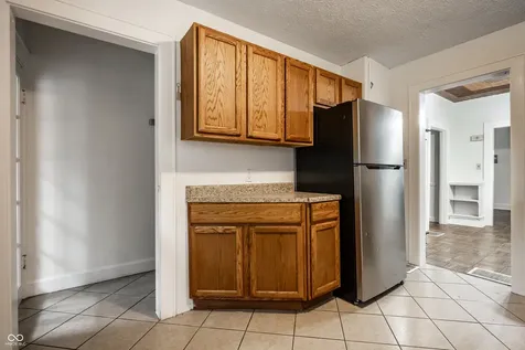 4658 Hinesley Avenue Indianapolis IN 46208