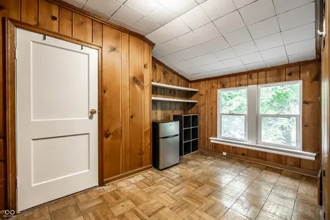 4658 Hinesley Avenue Indianapolis IN 46208