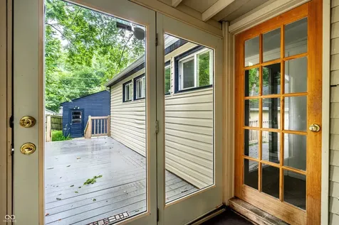 4658 Hinesley Avenue Indianapolis IN 46208