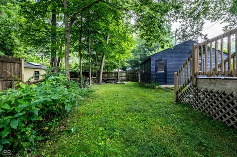 4658 Hinesley Avenue Indianapolis IN 46208