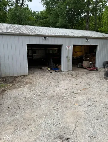 11673 State Road 42 Cloverdale IN 46120