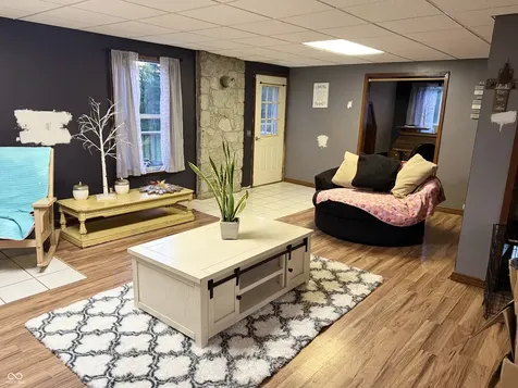 11673 State Road 42 Cloverdale IN 46120